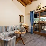 Hotel Flora 4*
