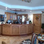 Hotel Flora 4*