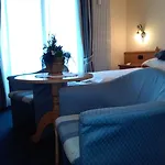Flora Hotel 4*