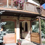 Hotel Flora
