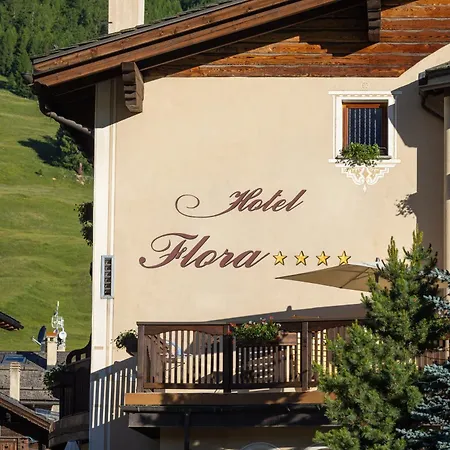 Hotel Flora